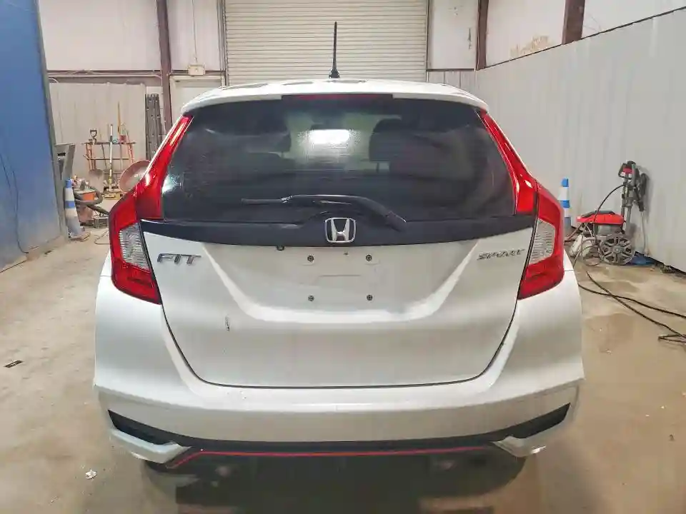 3HGGK5H66JM700264 2018 HONDA FIT-5