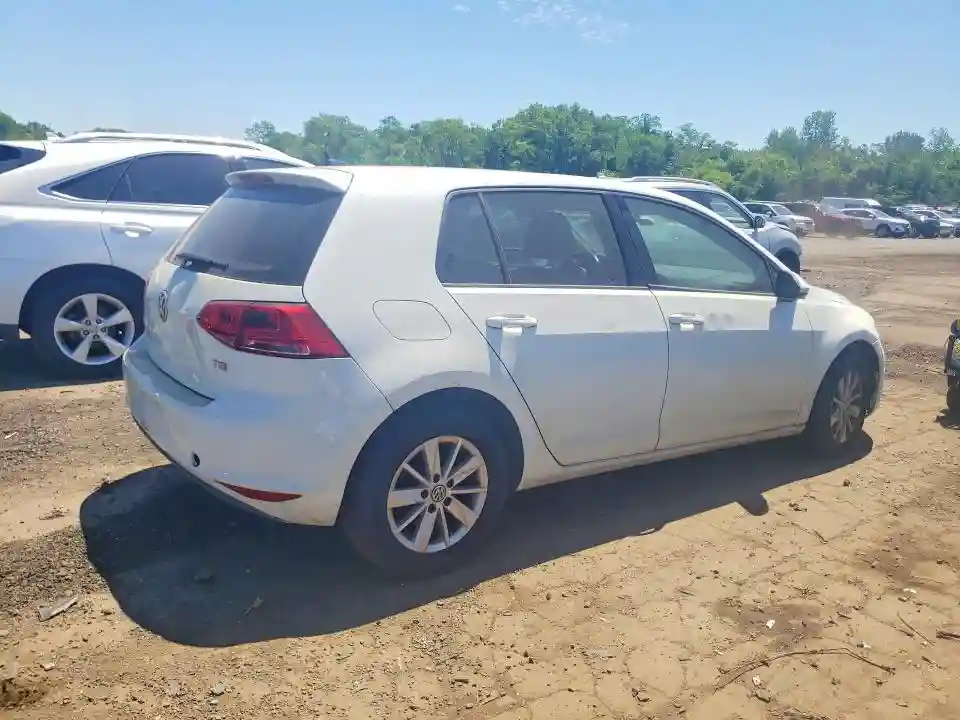 3VW217AU2FM008846 2015 VOLKSWAGEN GOLF-2