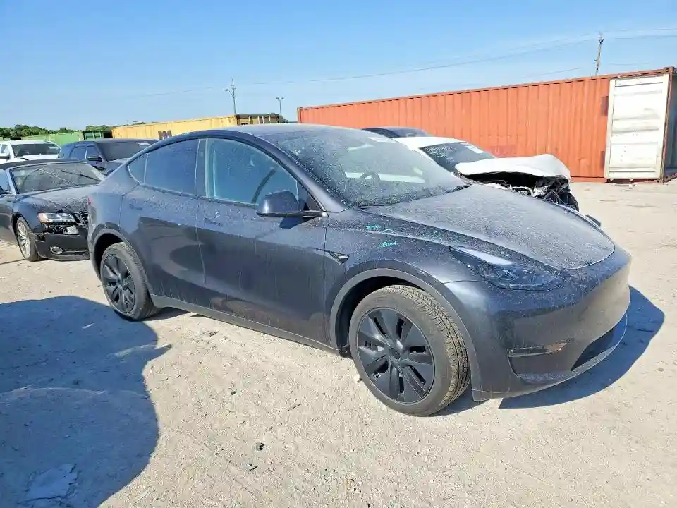 7SAYGDEE0RF195836 2024 TESLA MODEL Y-3