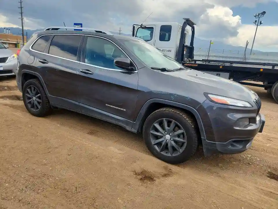 1C4PJMDS0FW779551 2015 JEEP CHEROKEE-3