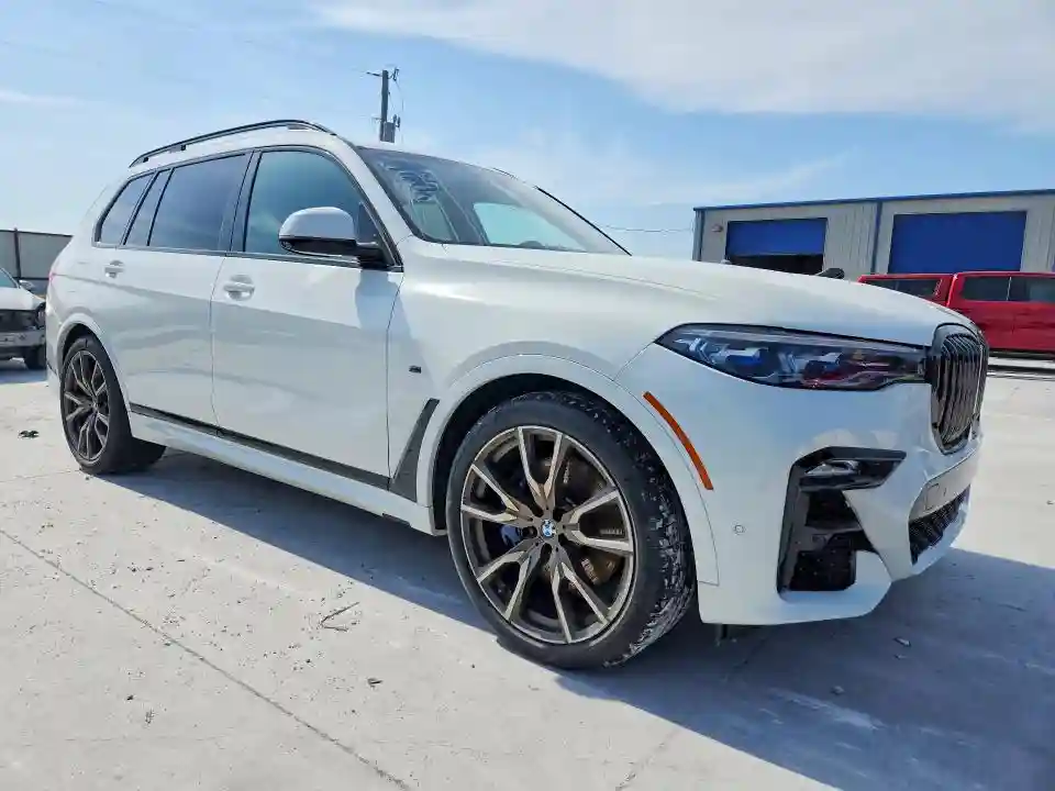5UXCX6C09N9J04849 2022 BMW X7-3