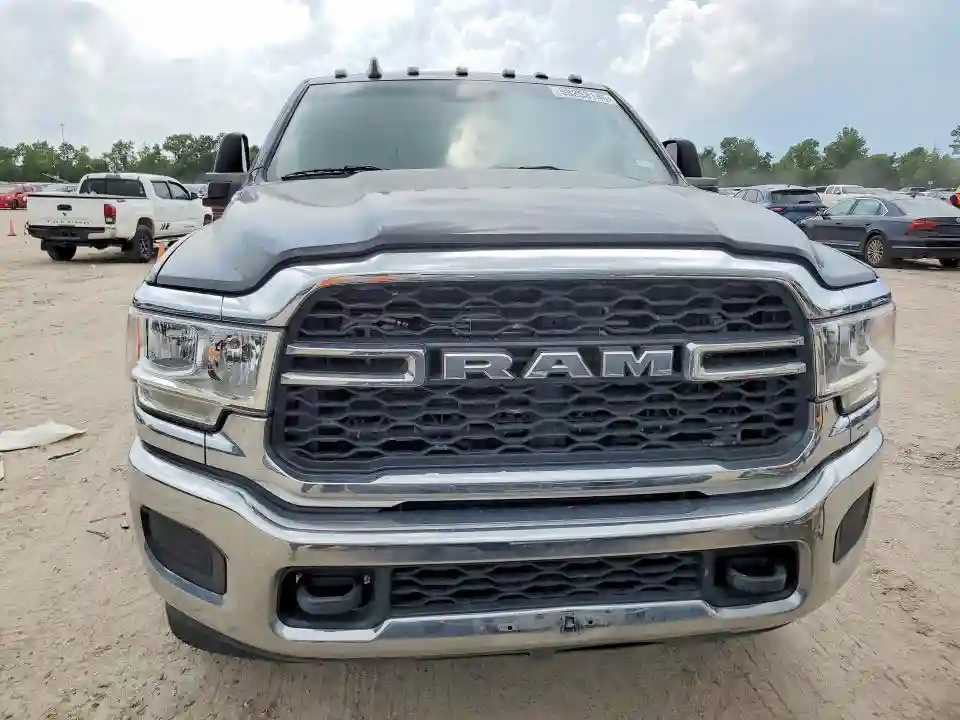 3C6UR5CL9RG309802 2024 RAM 2500-4