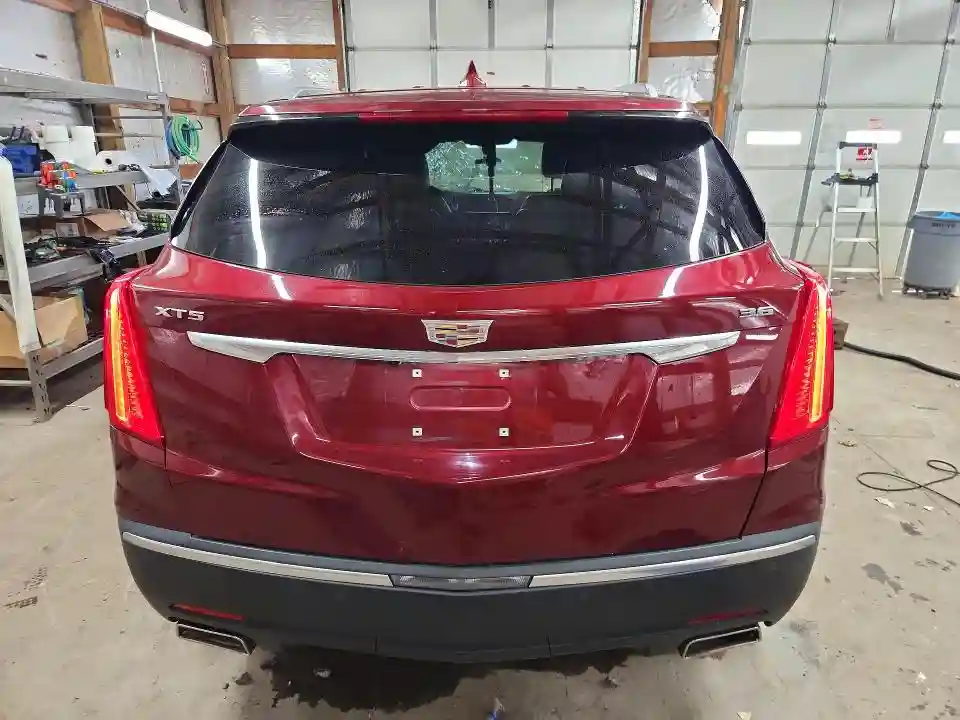 1GYKNARS1HZ176108 2017 CADILLAC XT5-5