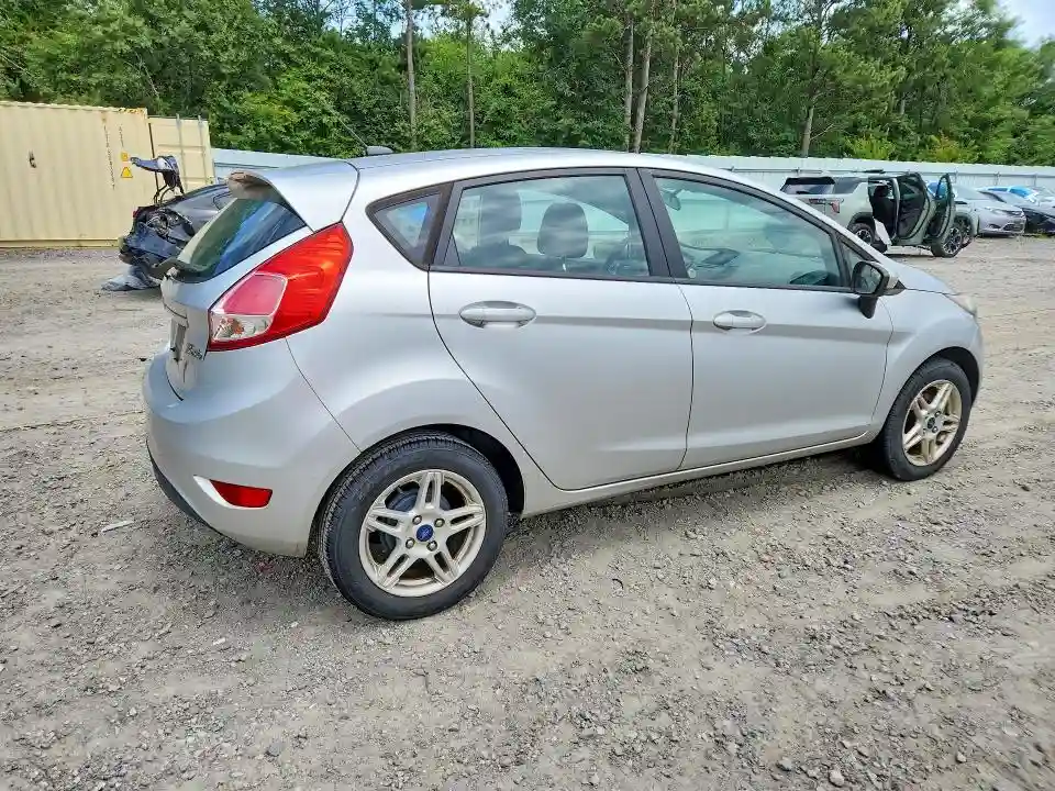 3FADP4EJ7KM158637 2019 FORD FIESTA-2
