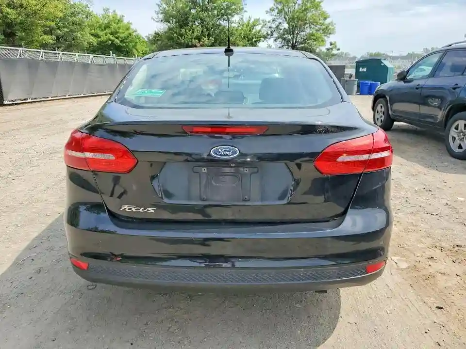 1FADP3E22GL219758 2016 FORD FOCUS-5