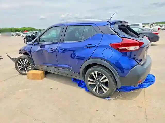 3N1CP5CU6JL529917 2018 NISSAN KICKS-1
