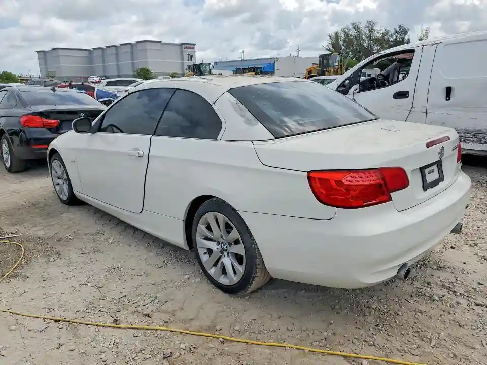 WBADX7C50BE261001 2011 BMW 3 SERIES-1