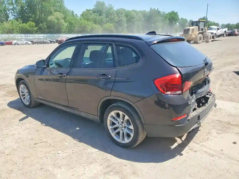WBAVL1C58FVY41552 2015 BMW X1-1