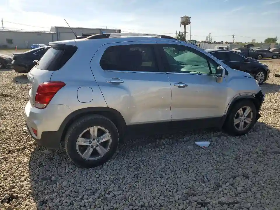 KL7CJLSB1HB093652 2017 CHEVROLET TRAX-2