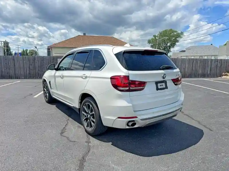 5UXKR0C39H0V68990 2017 BMW X5-2