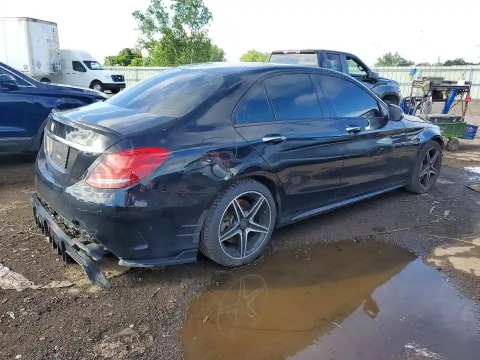 55SWF6EB6JU251984 2018 MERCEDES-BENZ C-CLASS-2
