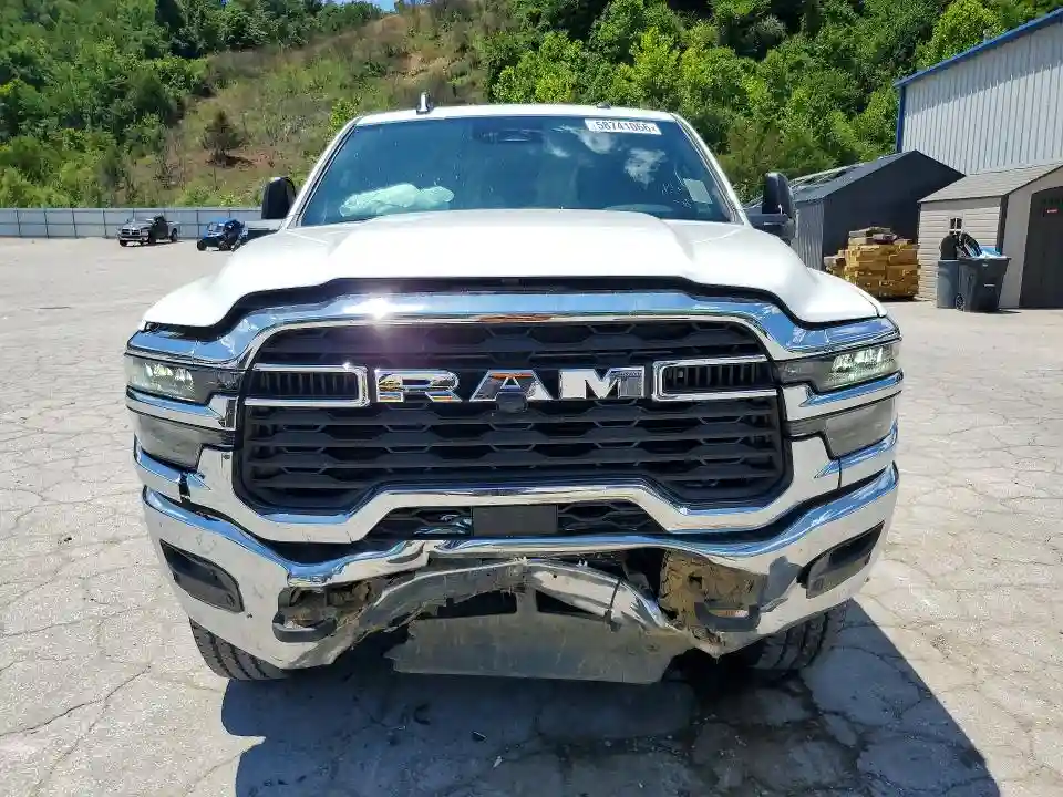 3C6UR5DL1TG221235 2026 RAM 2500-4