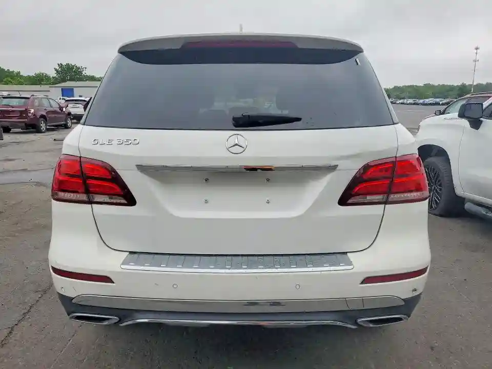 4JGDA5HB5JB127135 2018 MERCEDES-BENZ GLE 350 4M-5