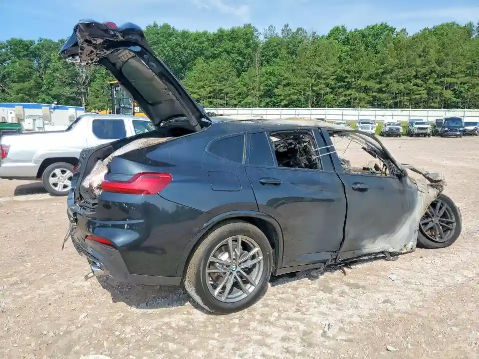 5UX2V1C08LLZ32461 2020 BMW X4-2