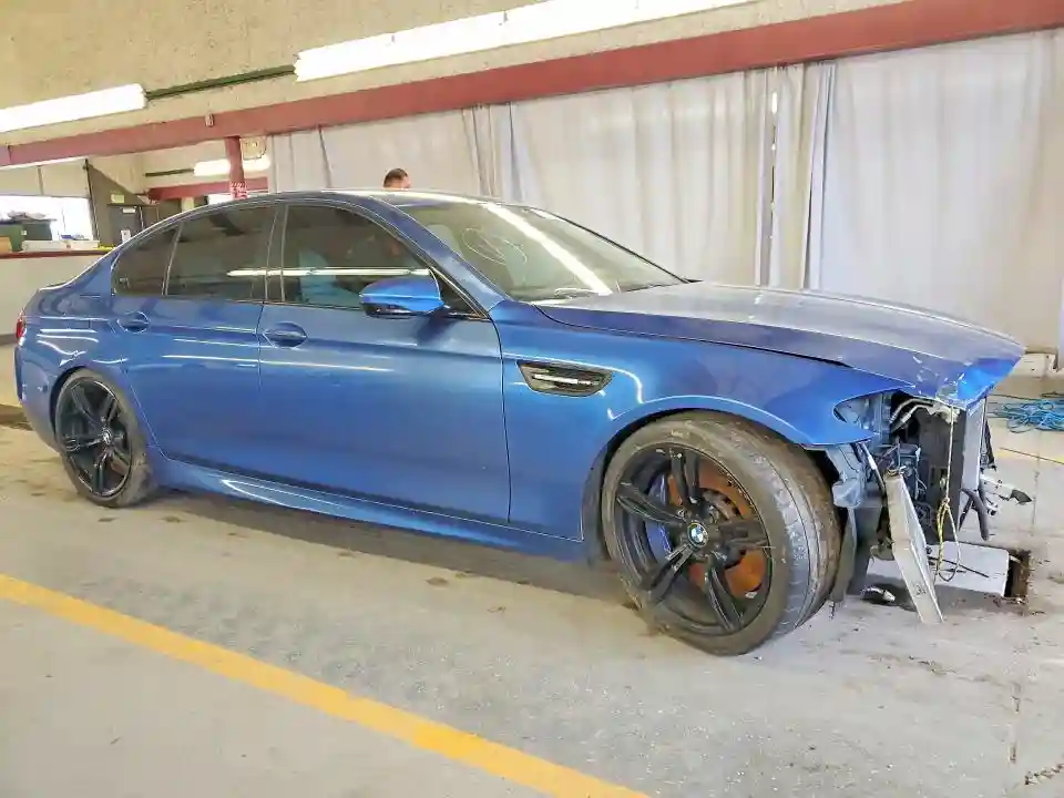 WBSFV9C56DD095999 2013 BMW M5-3