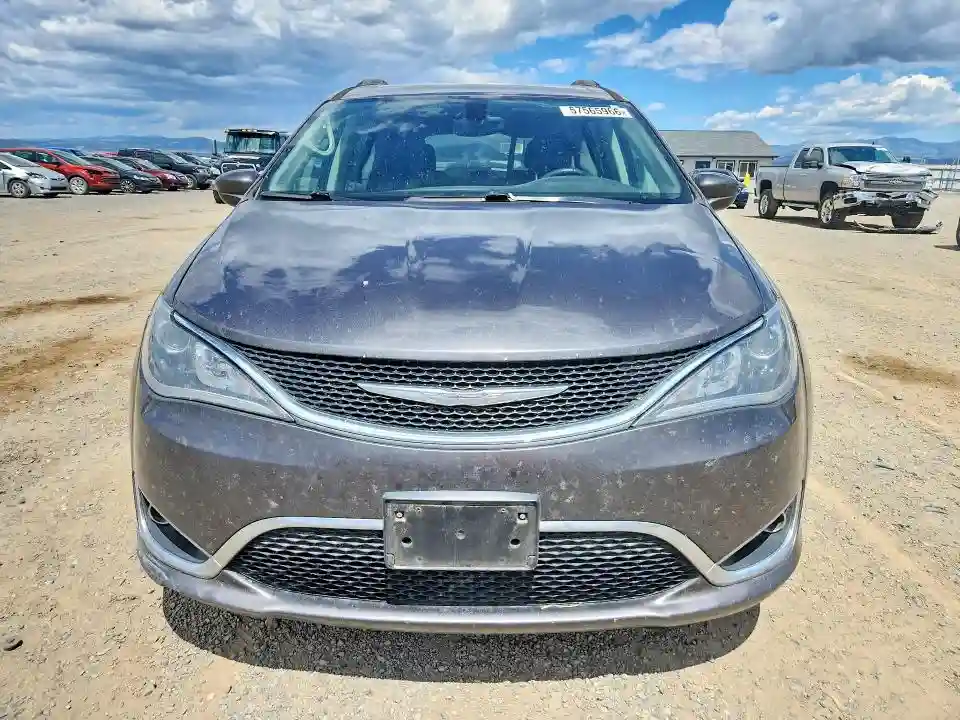 2C4RC1BG6HR688005 2017 CHRYSLER PACIFICA-4