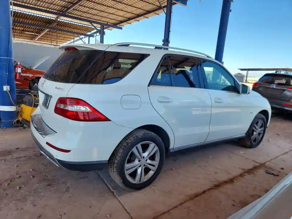 4JGDA2EB1CA080973 2012 MERCEDES-BENZ M-CLASS-2