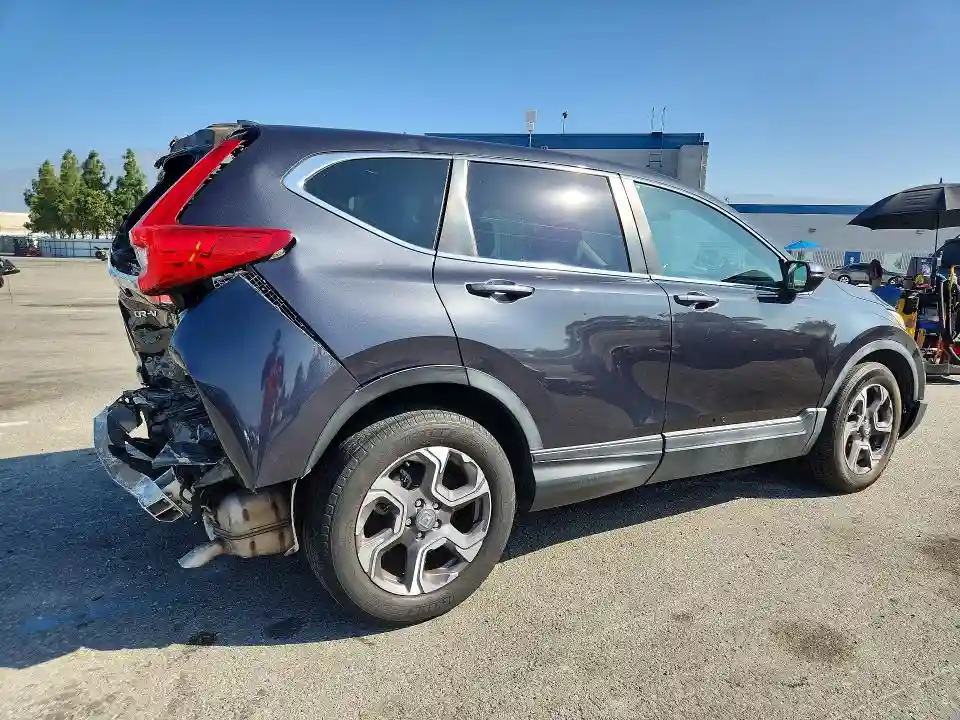 7FARW1H55JE015175 2018 HONDA CRV-2