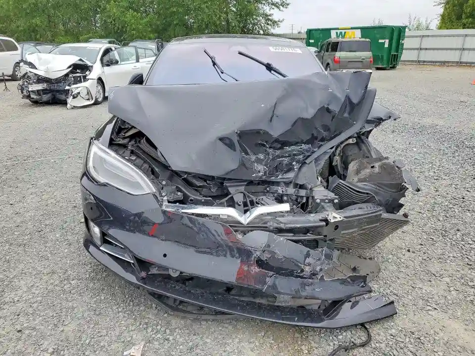 5YJSA1E47HF190948 2017 TESLA MODEL S-4