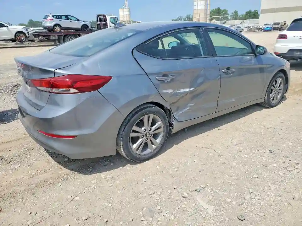KMHD84LF5HU300392 2017 HYUNDAI ELANTRA VA-2