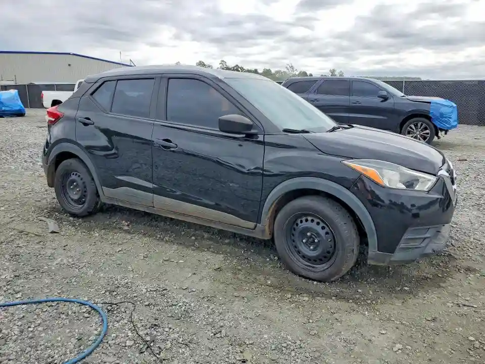 3N1CP5CU4KL500045 2019 NISSAN KICKS-3