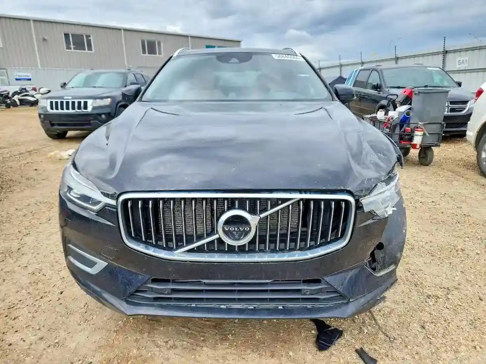 YV4A22RL8K1314500 2019 VOLVO XC60-4