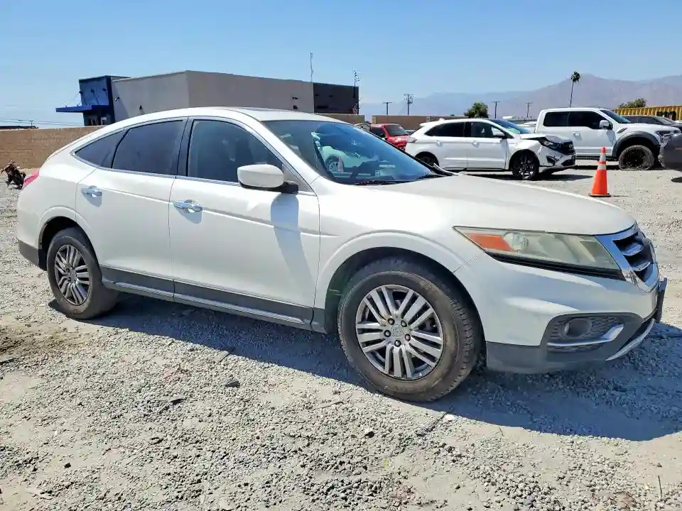 5J6TF3H34DL005390 2013 HONDA CROSSTOUR-3