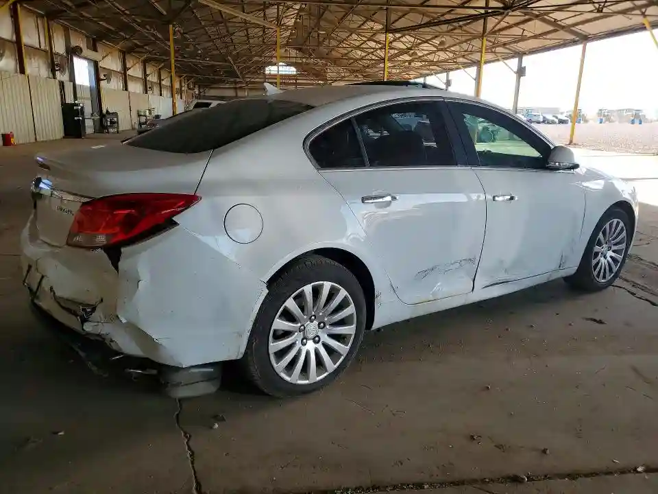 2G4GS5EK3C9155938 2012 BUICK REGAL-2