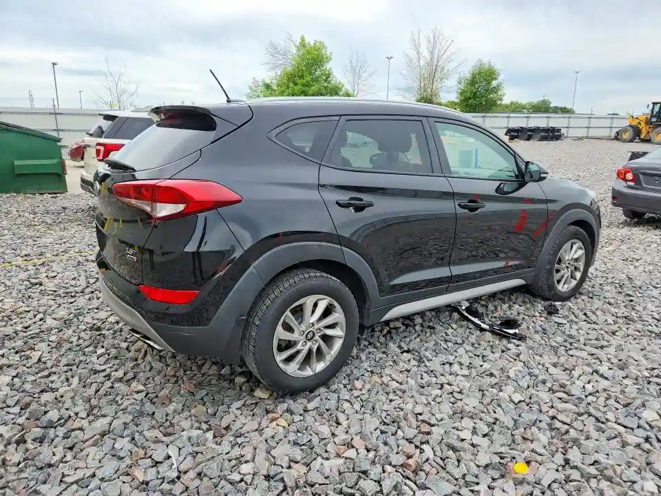 KM8J3CA23HU576503 2017 HYUNDAI TUCSON-2