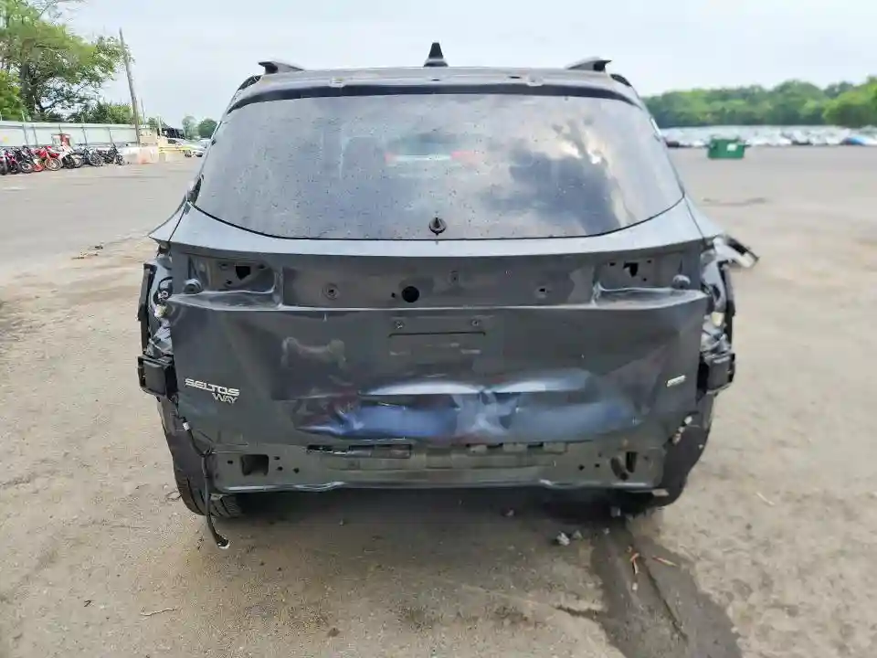 KNDEUCAA6R7497451 2024 KIA SELTOS-5