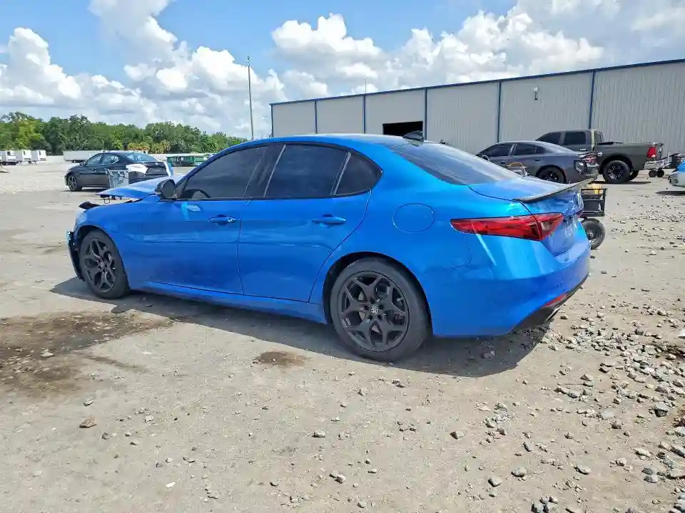 ZARFAMAN4M7645875 2021 ALFA ROMEO GIULIA-1