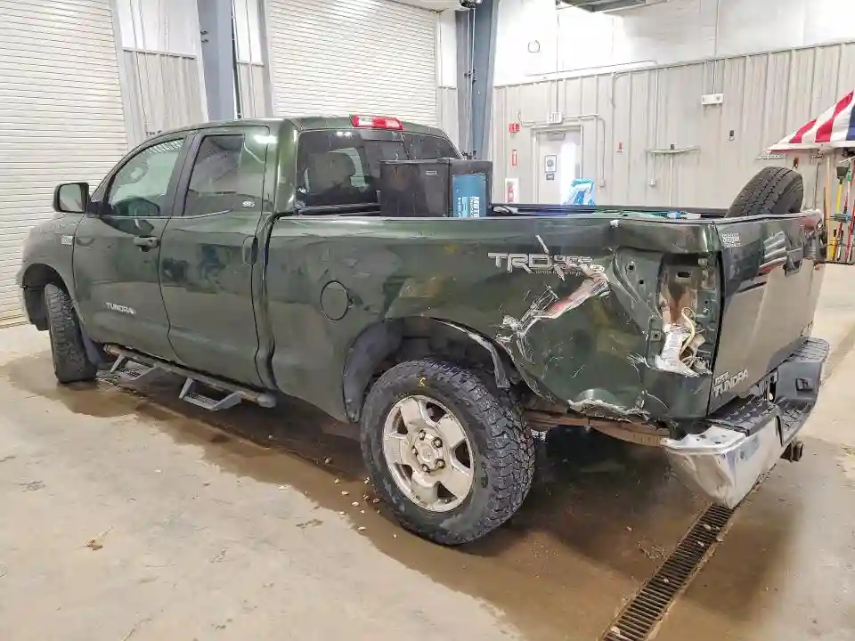 5TFUW5F11AX136448 2010 TOYOTA TUNDRA-1