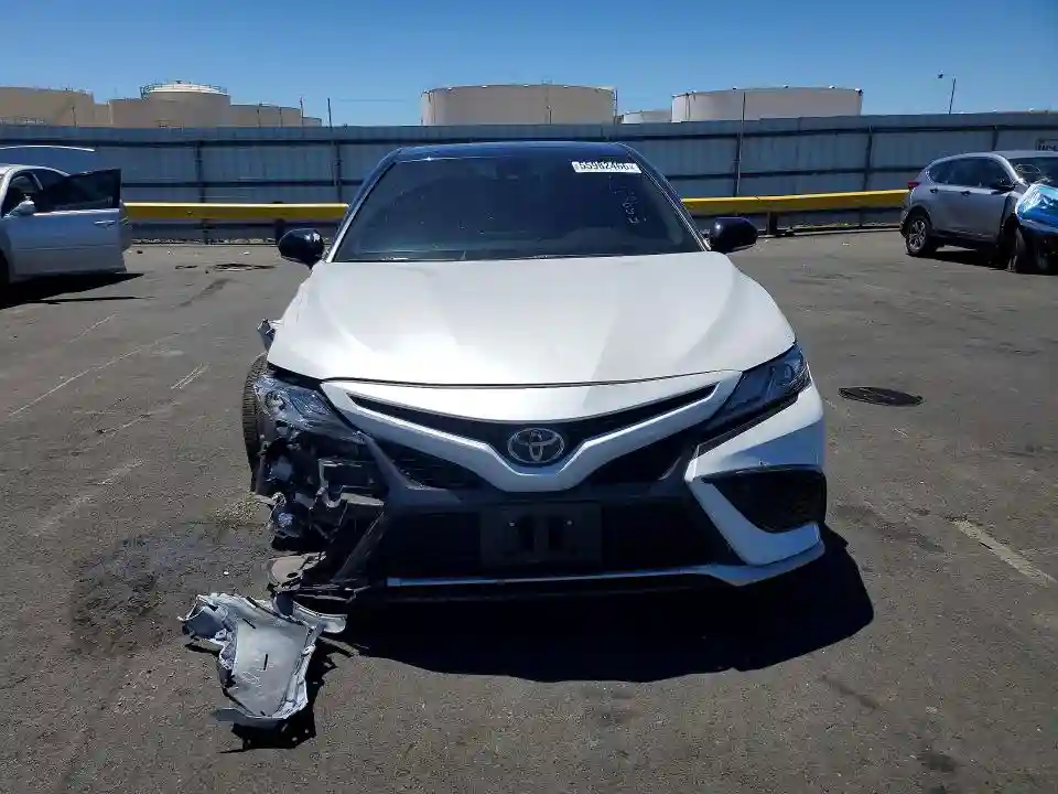 4T1K61AK1RU231553 2024 TOYOTA CAMRY-4