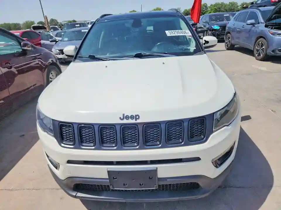3C4NJCBB4LT162594 2020 JEEP COMPASS-4