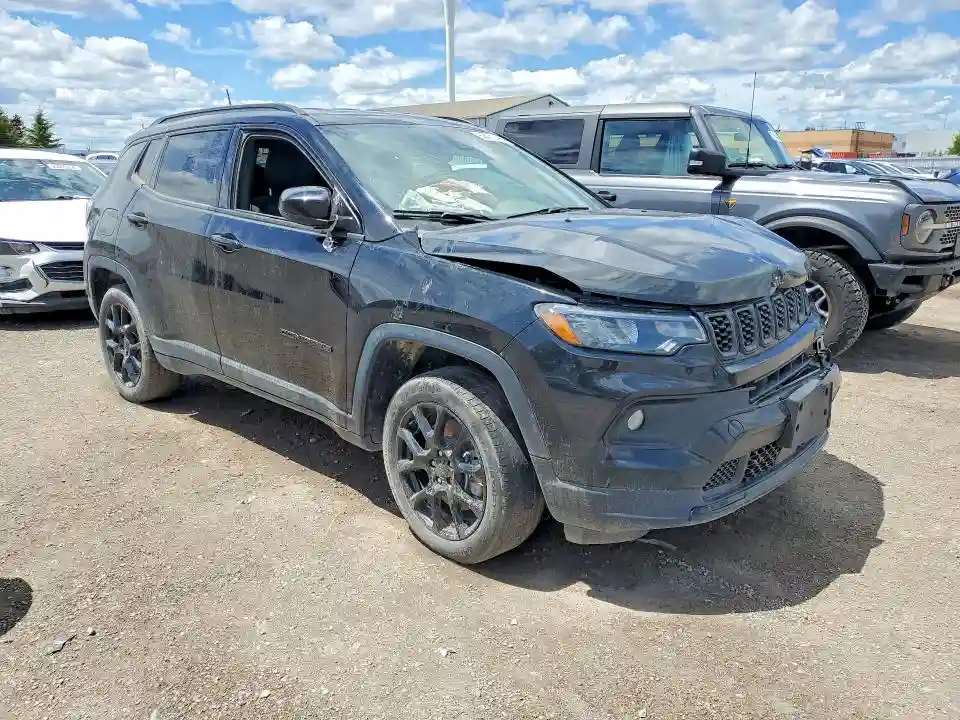 3C4NJDFN5RT145323 2024 JEEP COMPASS-3