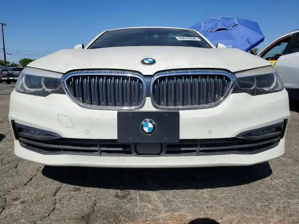 WBAJA9C54JB250471 2018 BMW 5 SERIES-4