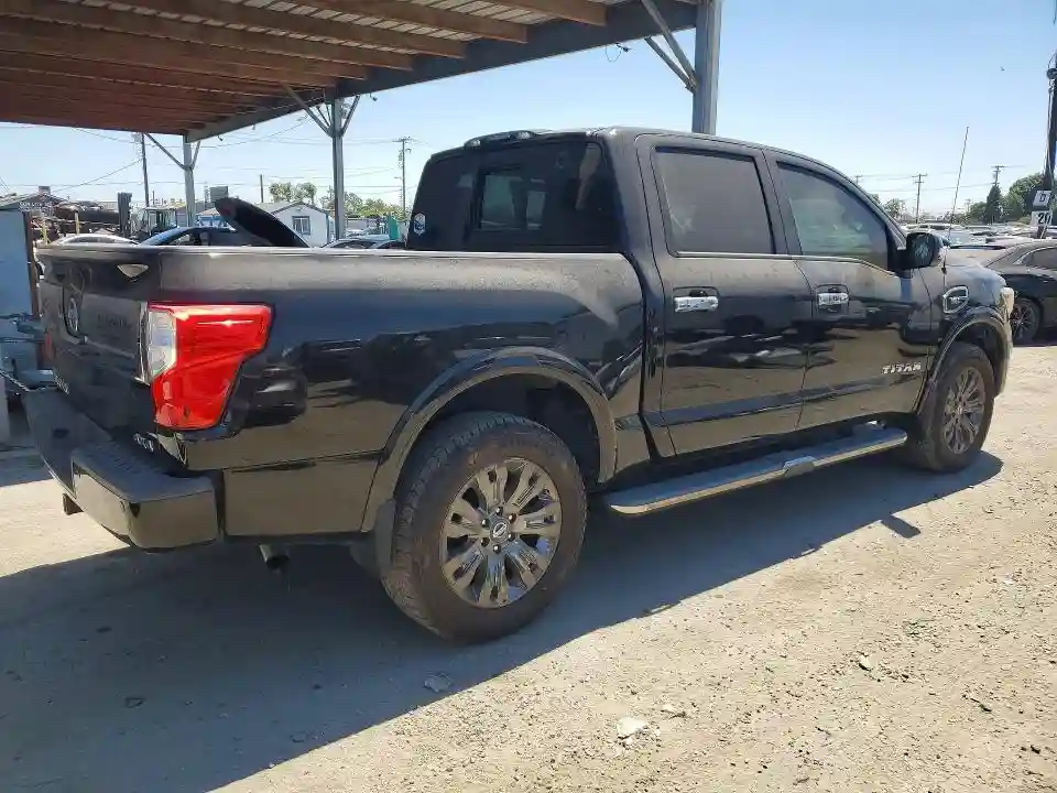 1N6AA1E54HN572227 2017 NISSAN TITAN-2
