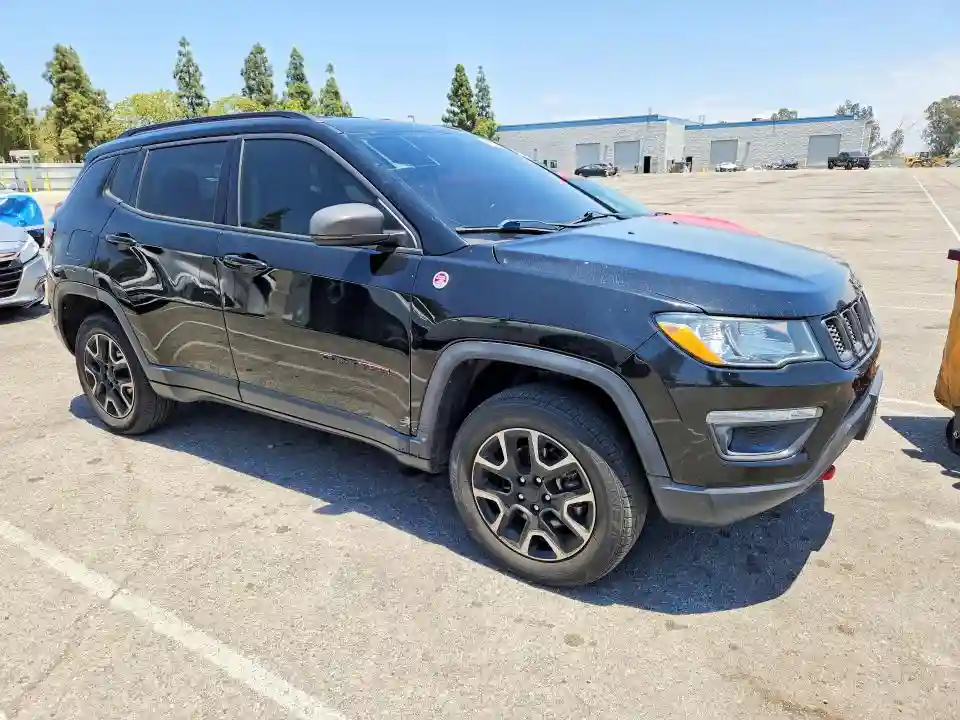 3C4NJDDB3LT177767 2020 JEEP COMPASS-3