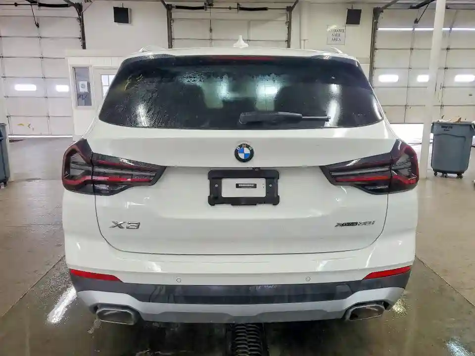 5UX53DP05N9K72202 2022 BMW X3-5