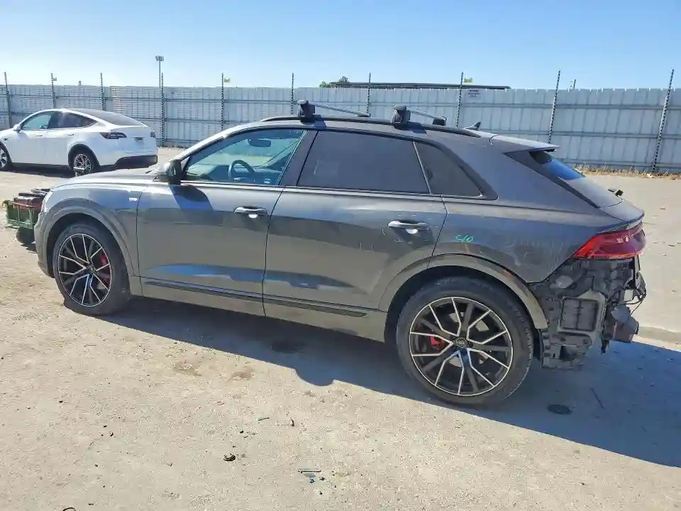 WA1FVBF19MD021963 2021 AUDI Q8-1