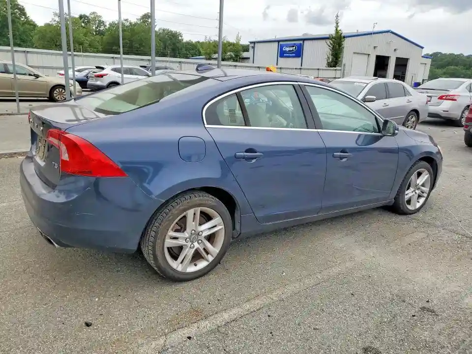 YV140MFM9F2354979 2015 VOLVO S60-2