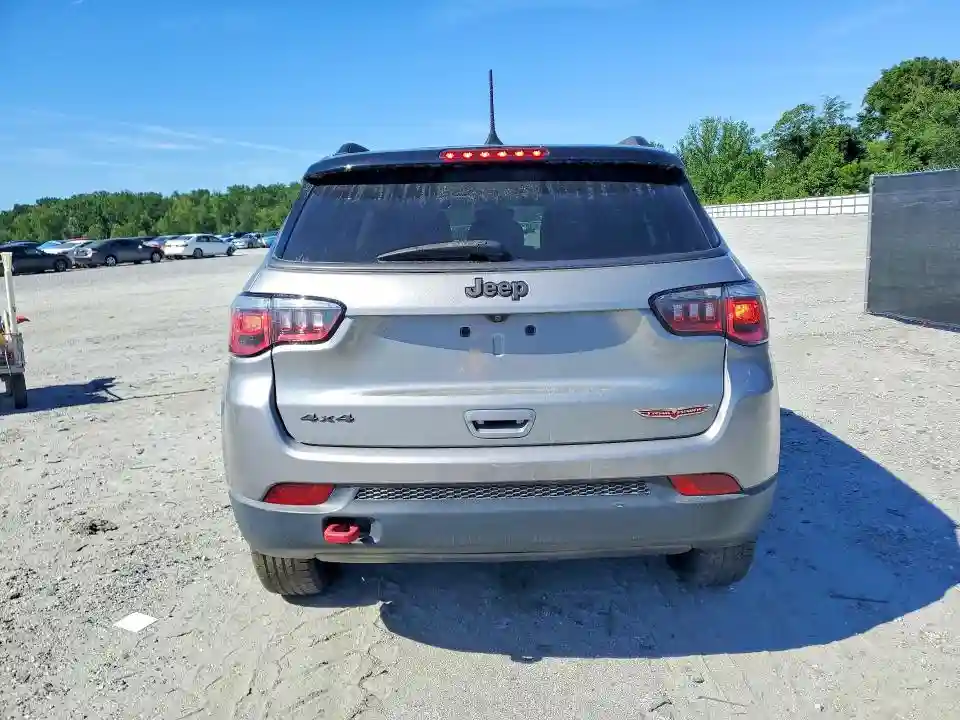 3C4NJDDB1LT170705 2020 JEEP COMPASS-5