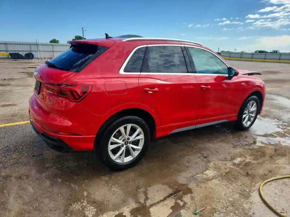 WA1DECF32S1059421 2025 AUDI Q3-2