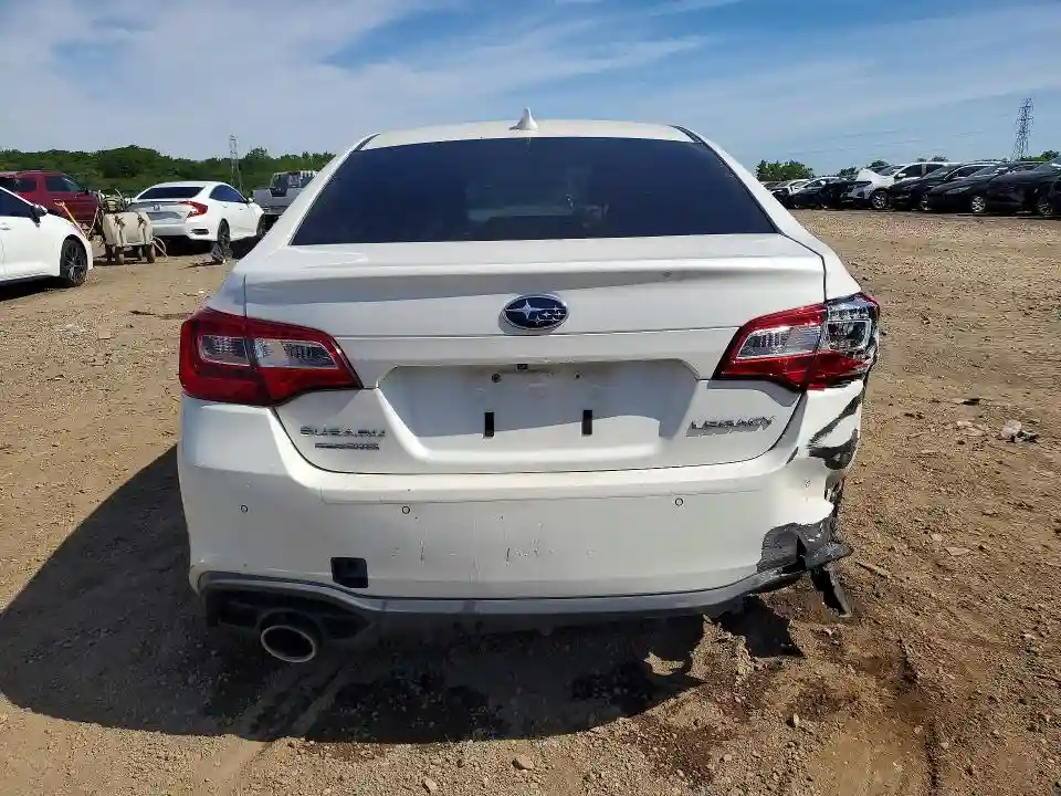 4S3BNAN69J3007235 2018 SUBARU LEGACY-5