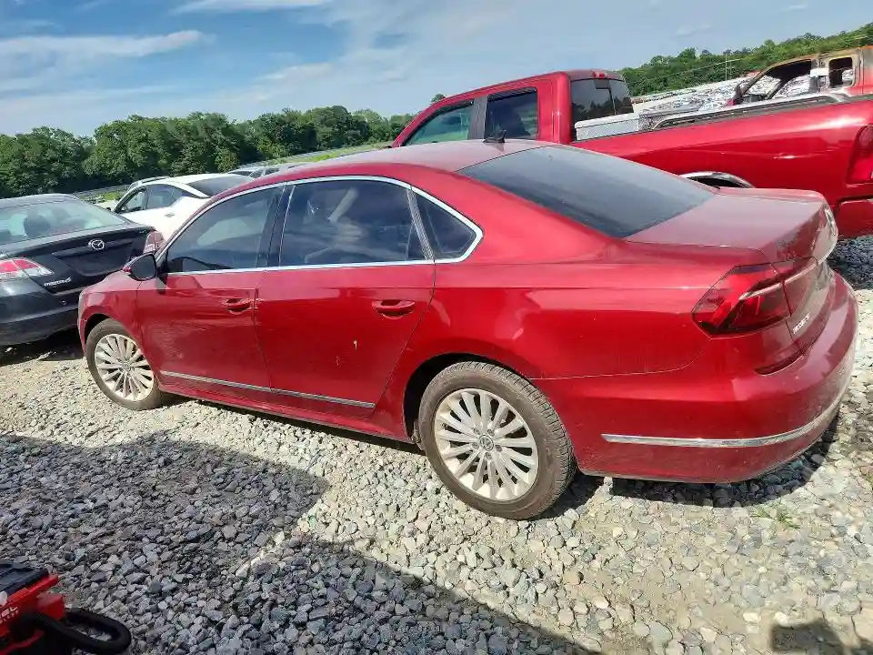 1VWBT7A38HC019713 2017 VOLKSWAGEN PASSAT-1
