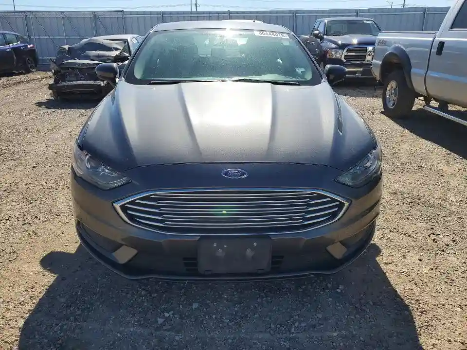 3FA6P0H79JR140658 2018 FORD FUSION-4