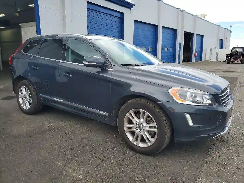 YV4612RKXF2716163 2015 VOLVO XC60-3
