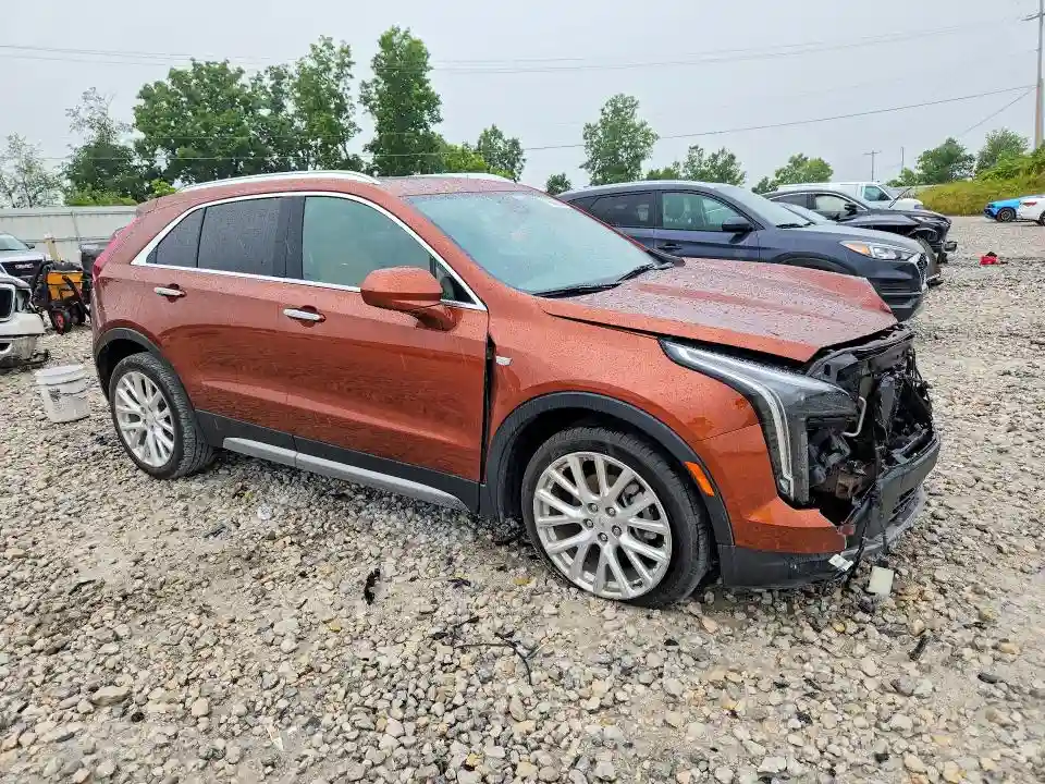 1GYFZDR49KF130768 2019 CADILLAC XT4-3
