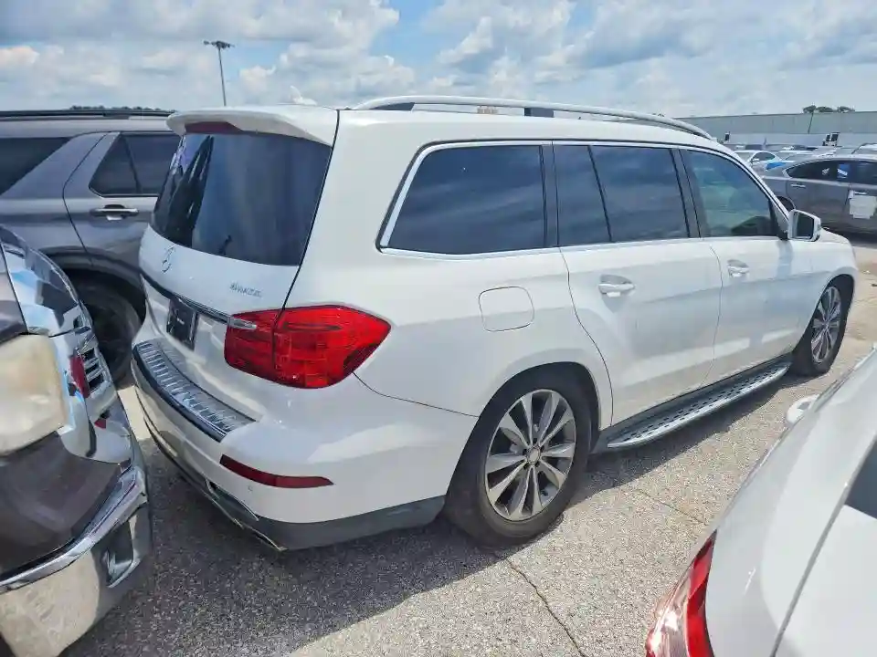4JGDF7CE7EA423509 2014 MERCEDES-BENZ GL-CLASS-2