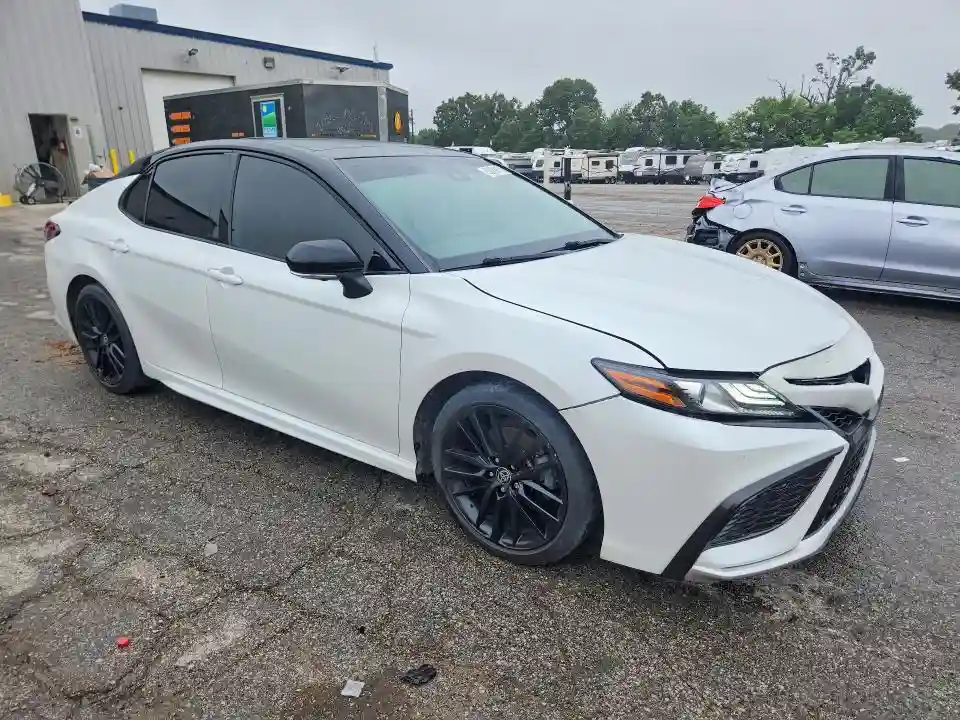 4T1KZ1AK3NU062377 2022 TOYOTA CAMRY-3